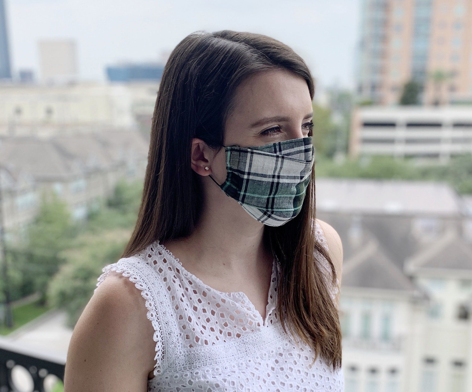 DIY 2-styles (No Pattern) Face Masks Tutorial