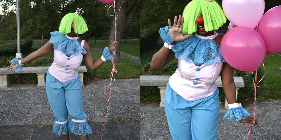 diy clown dress Fun Halloween Costumes You Can Make at Home Halloween Costume Ideas: Girly Clown