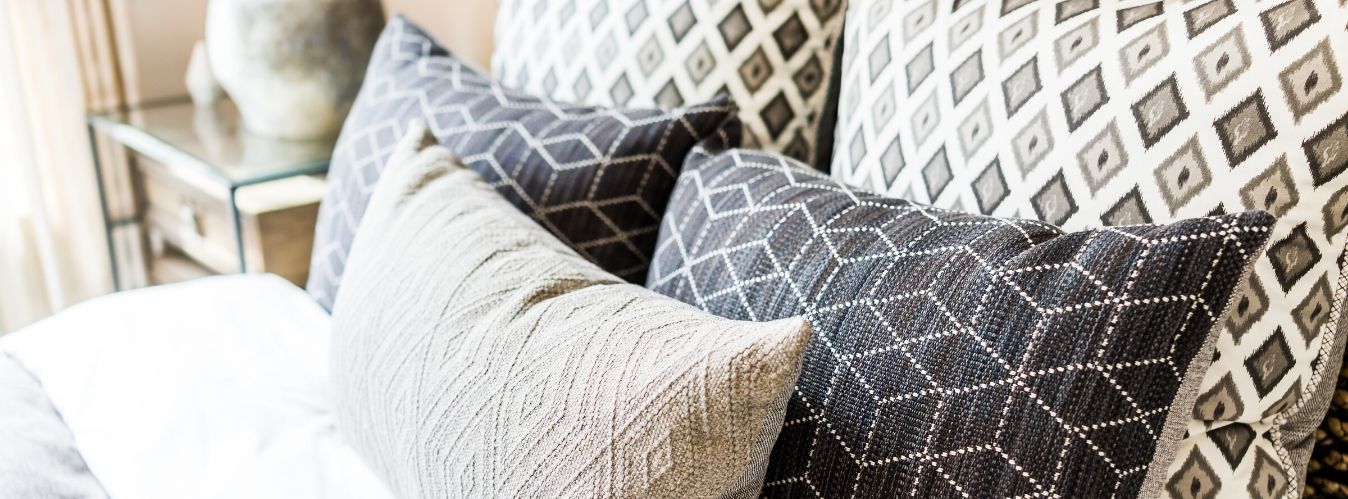 How to Decorate Your Bedroom Using Fabric