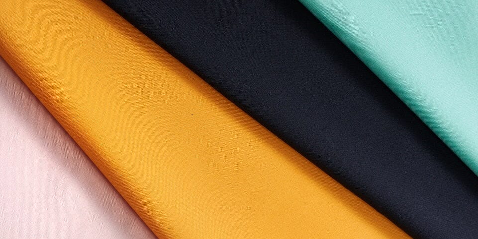 What is Poplin Fabric? The Origins, Benefits & How It's Made