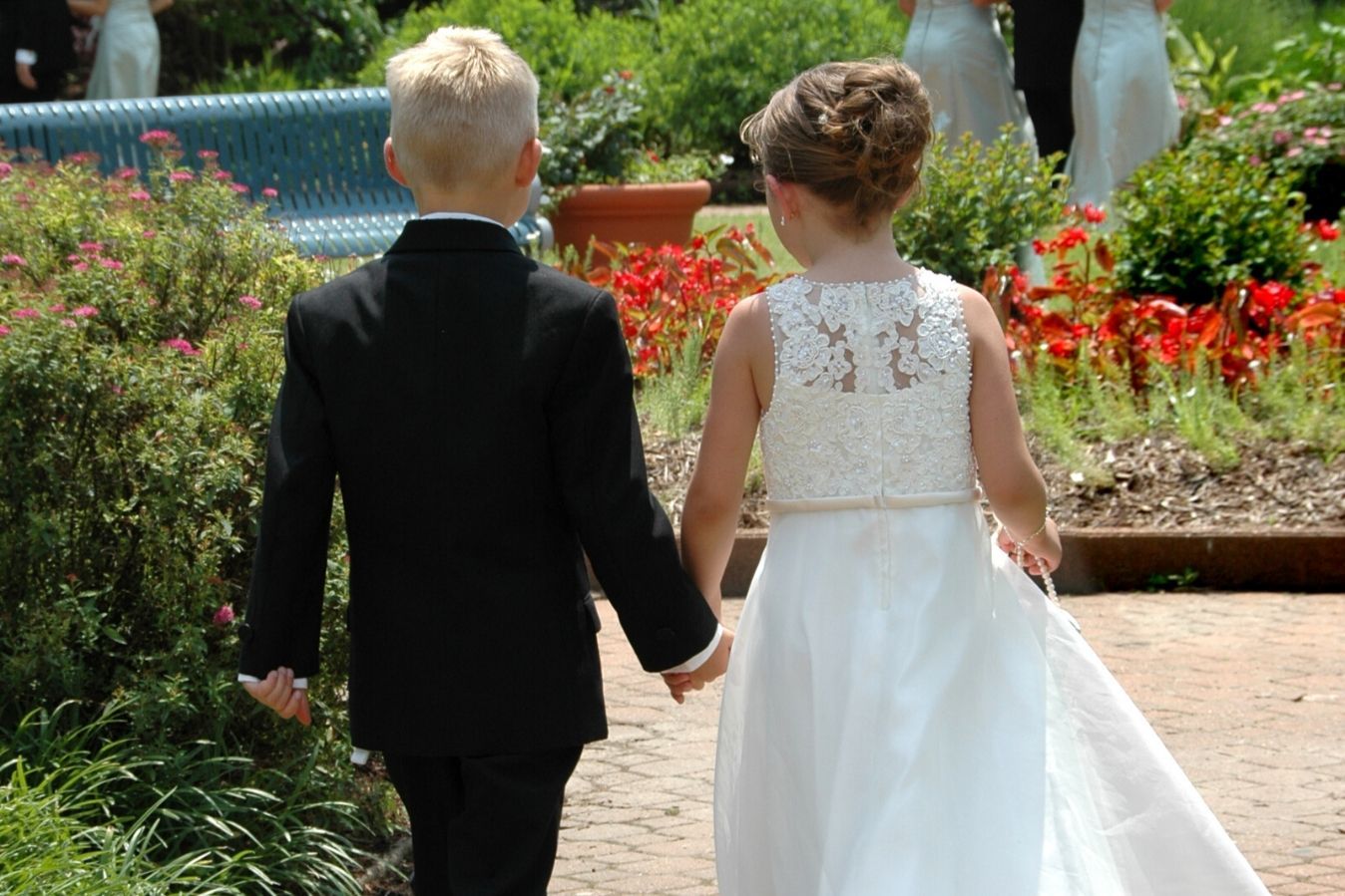 Creative Ways to Use Fabric at Your Wedding