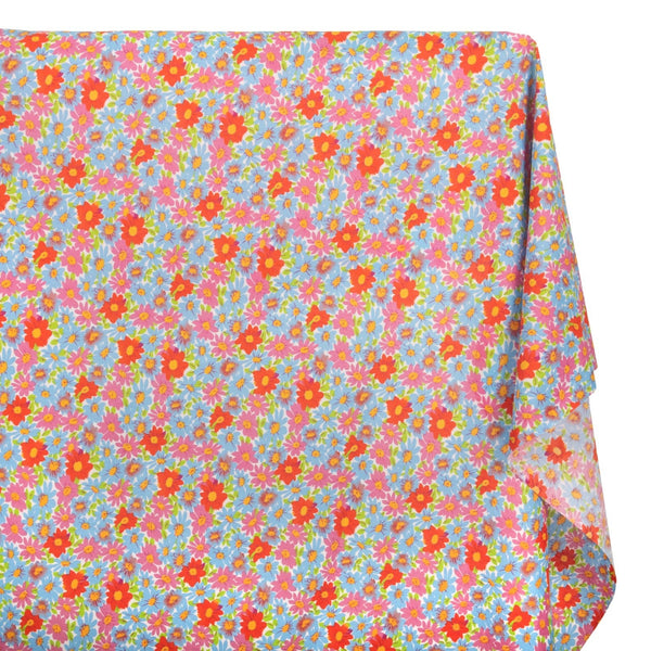 Tri Color Daisy Print Broadcloth Fabric SV578067 Red 1