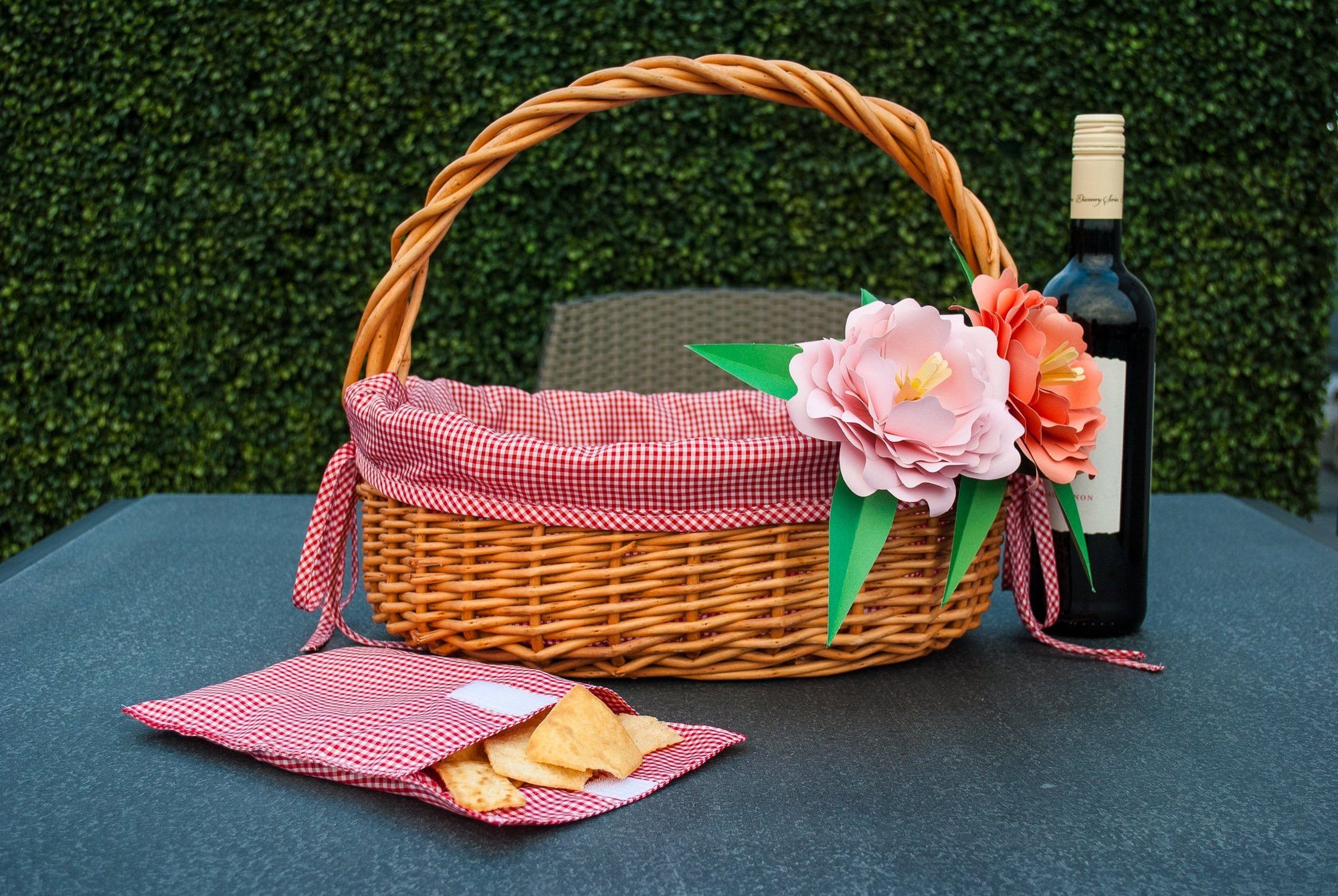 DIY Wicker Basket Liner and Reusable Snack Bag Tutorial