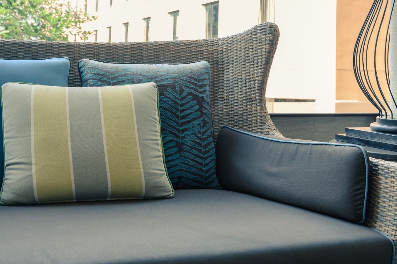 How To Choose the Best Outdoor Fabric