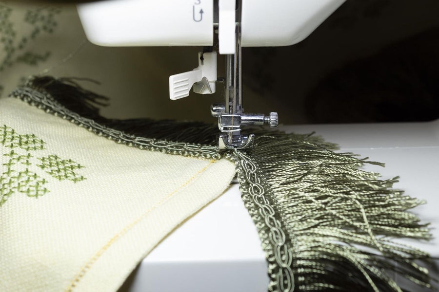 A Guide to Sewing Your Own Tablecloths