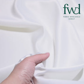 Matte Satin / Peau De Soie (120") Fabric Off White Video|SV582963