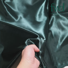 Polyester Charmeuse Satin (58/60 Inch) Fabric Hunter Green Video|SV578950
