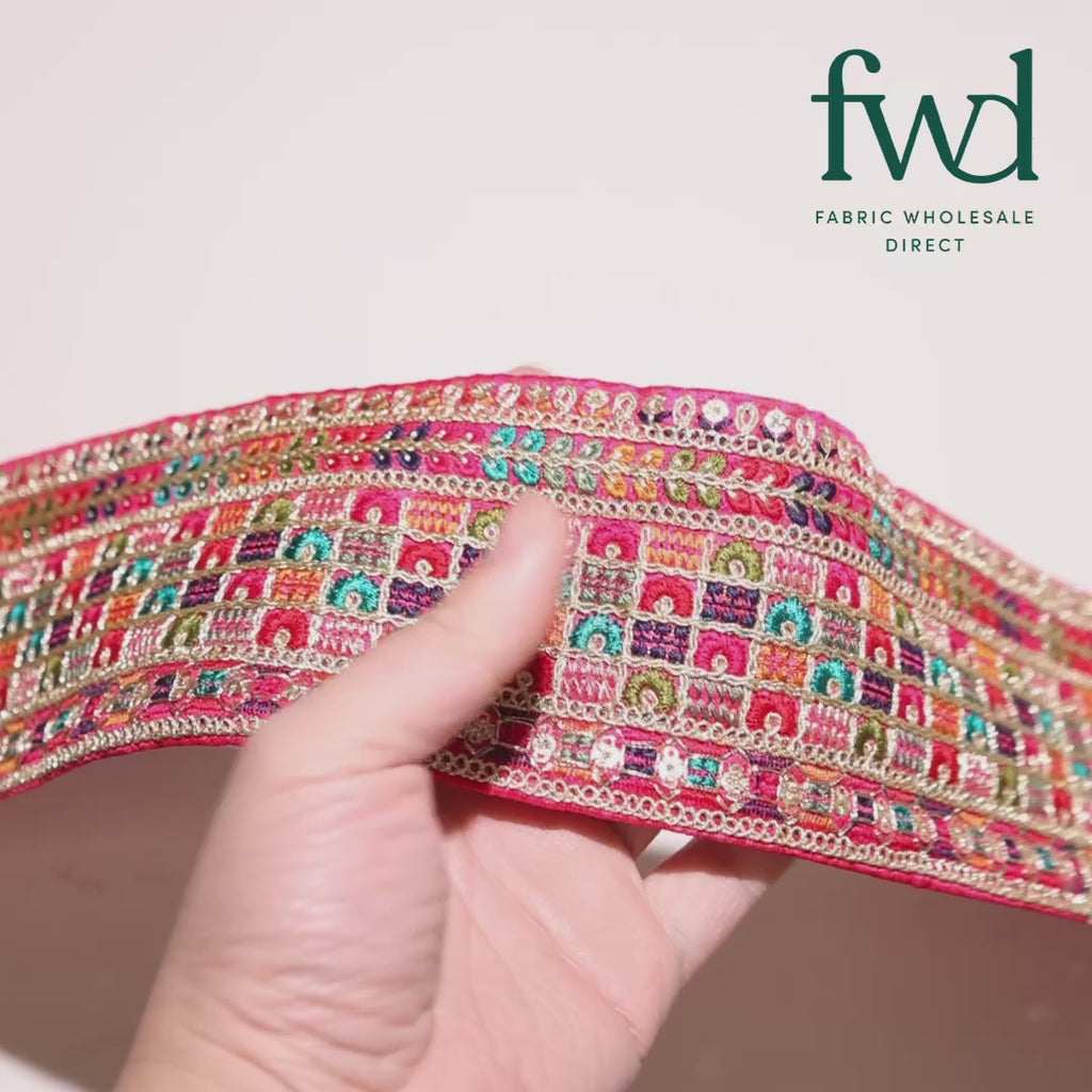 3 Inch Geometric Floral Sequined Metallic Embroidery On Hemmed Woven Trim Rani Video|SV582499