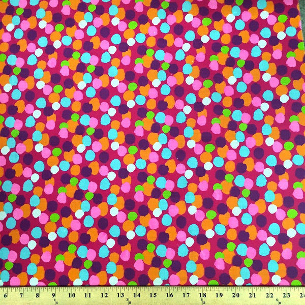 Dots Fuchsia Print Broadcloth Fabric